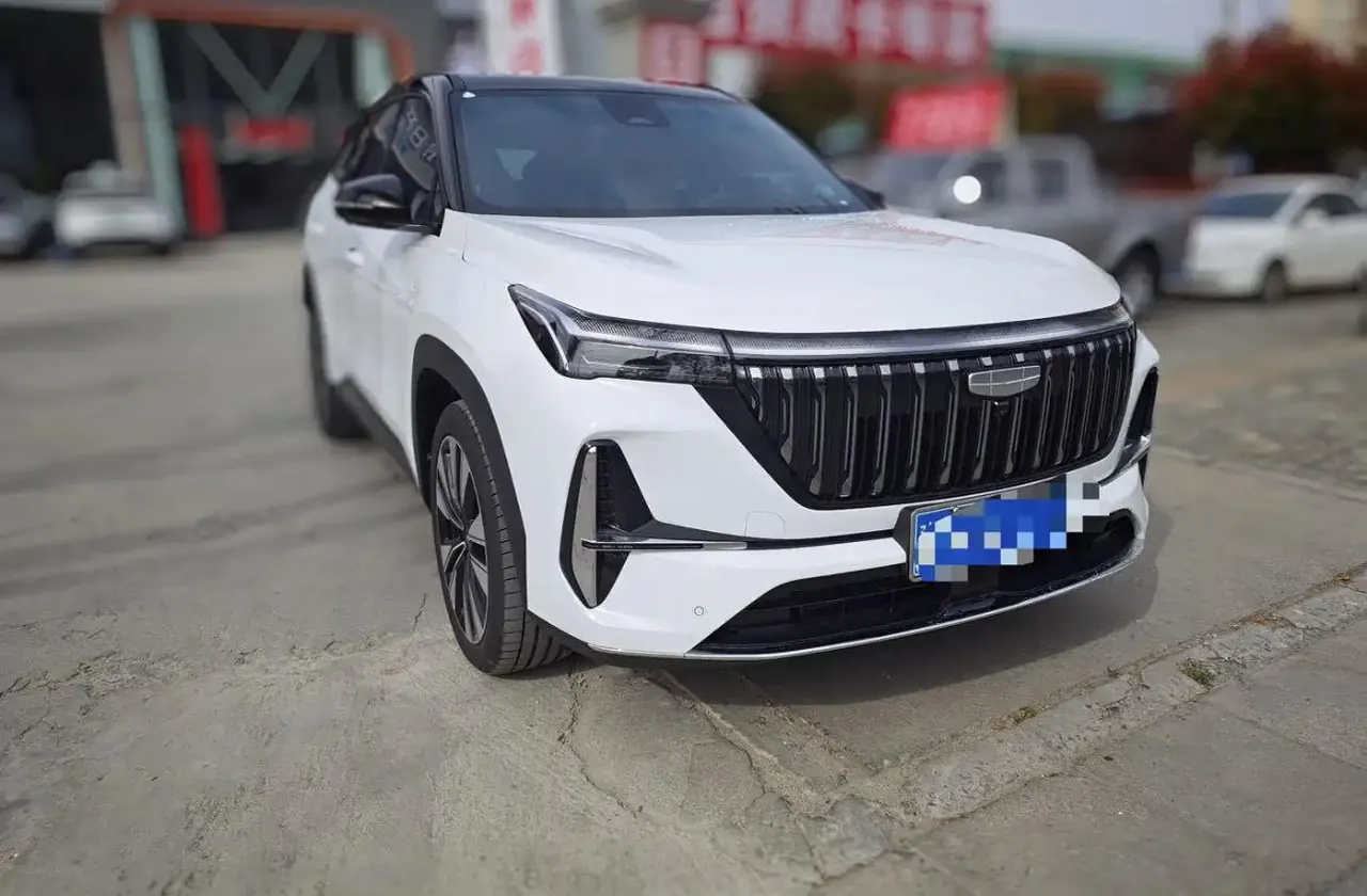 Geely 2025 Boyue L 1.5TD Splendid Automatic Gear 4