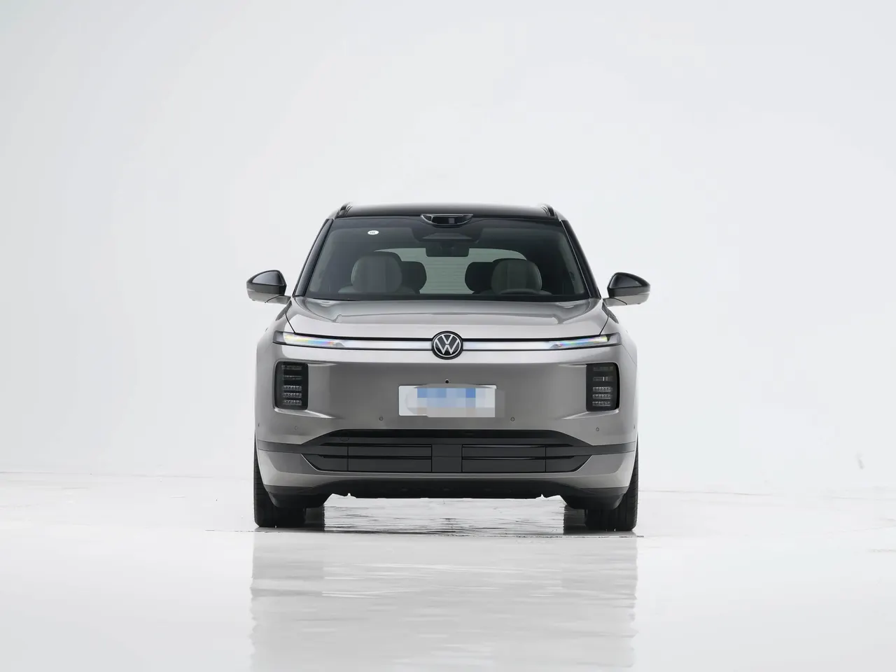 Volkswagen 2026 ID.ERA 9X Ultra 4-wheel drive automatic gear 2
