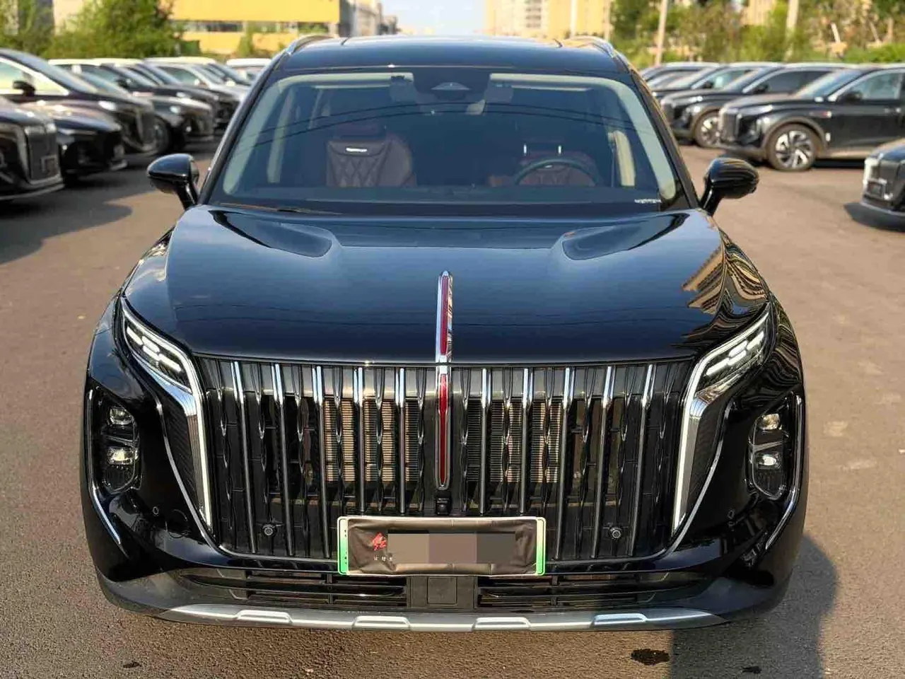 HongQi 2024 HS7 PHEV 2.0T 4-wheel drive flag smooth version 6-seat automatic gear 3