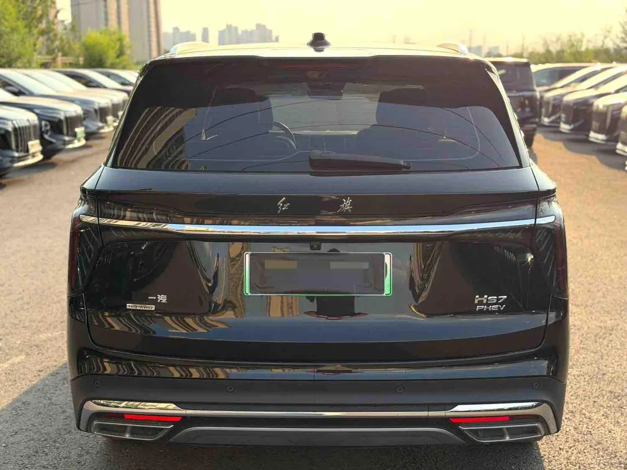HongQi 2024 HS7 PHEV 2.0T 4-wheel drive flag smooth version 6-seat automatic gear 4