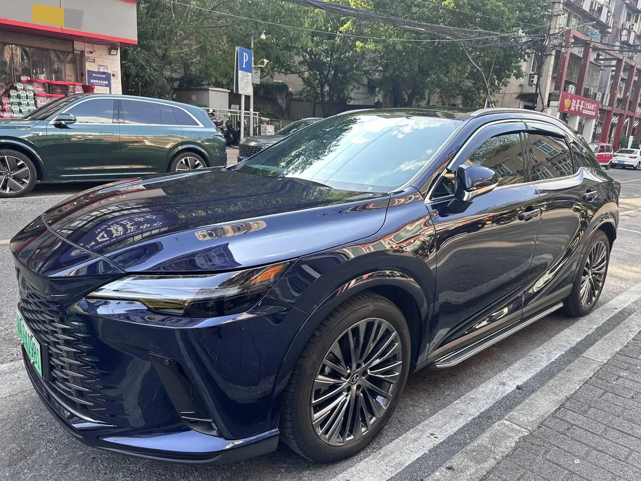 Open image lightbox: Lexus RX (Imported) 2023 RX450h 2.5 Stepless Four-wheel Drive Free Edition Automatic Gear