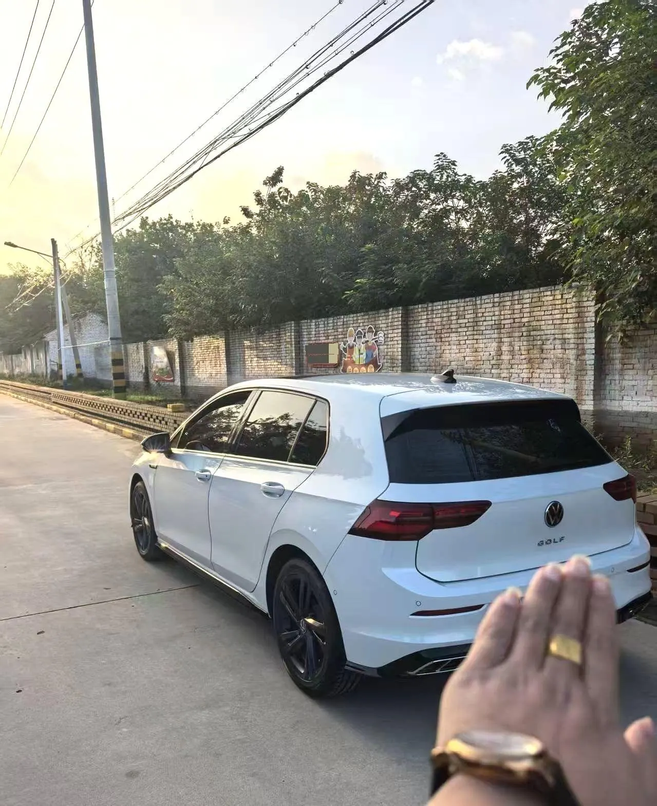 Volkswagen 2023 Golf 8 R-Line 1.4TSI 280TSI Lite Automatic 2