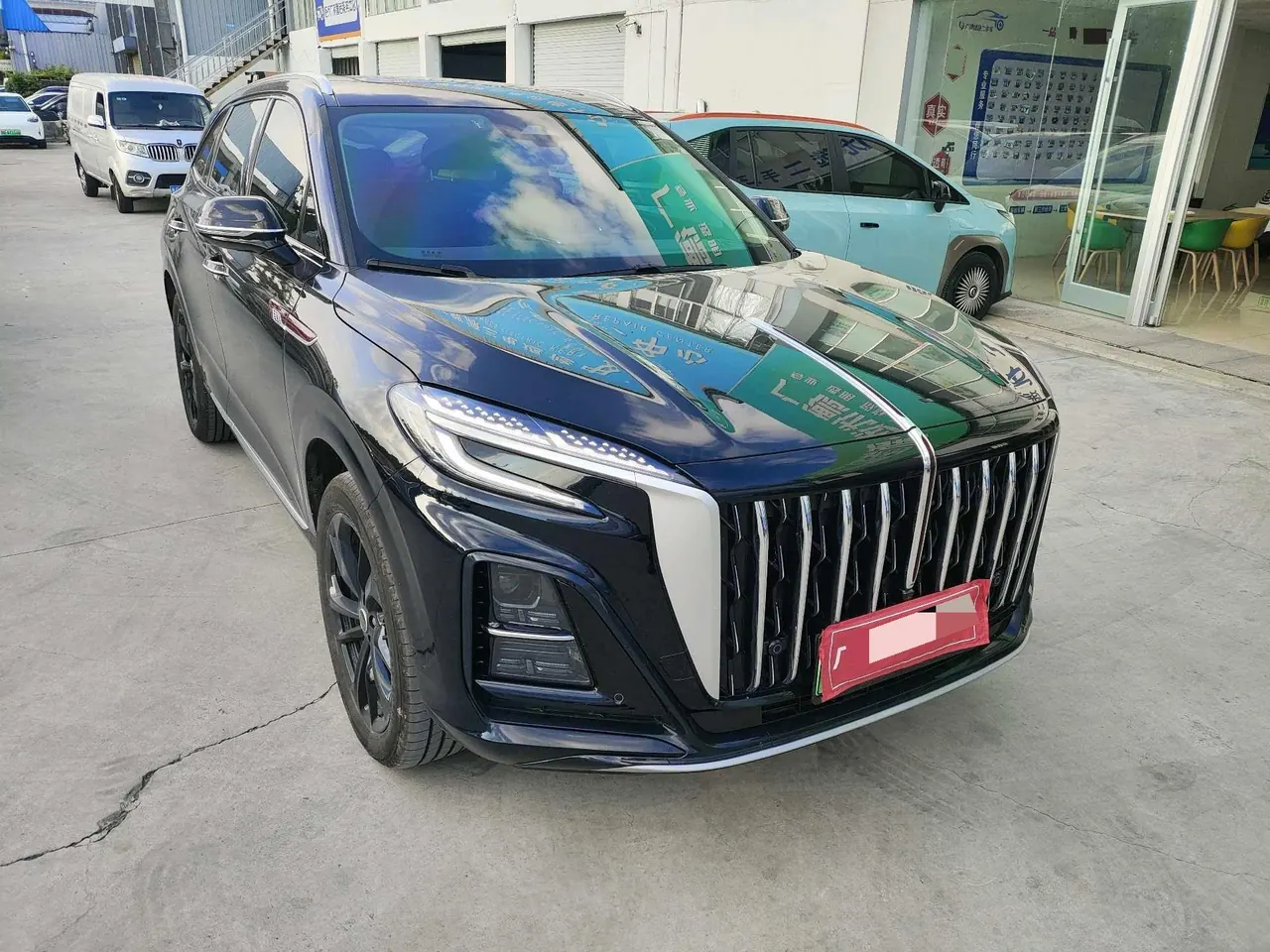 HongQi 2025 HS3 PHEV 1.5T 125km strength for 2 million commemorative automatic gear 2
