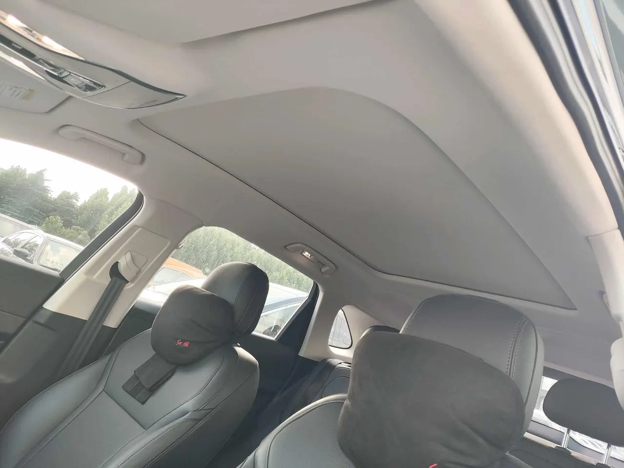 HongQi 2025 HS3 PHEV 1.5T 125km strength for 2 million commemorative automatic gear 7