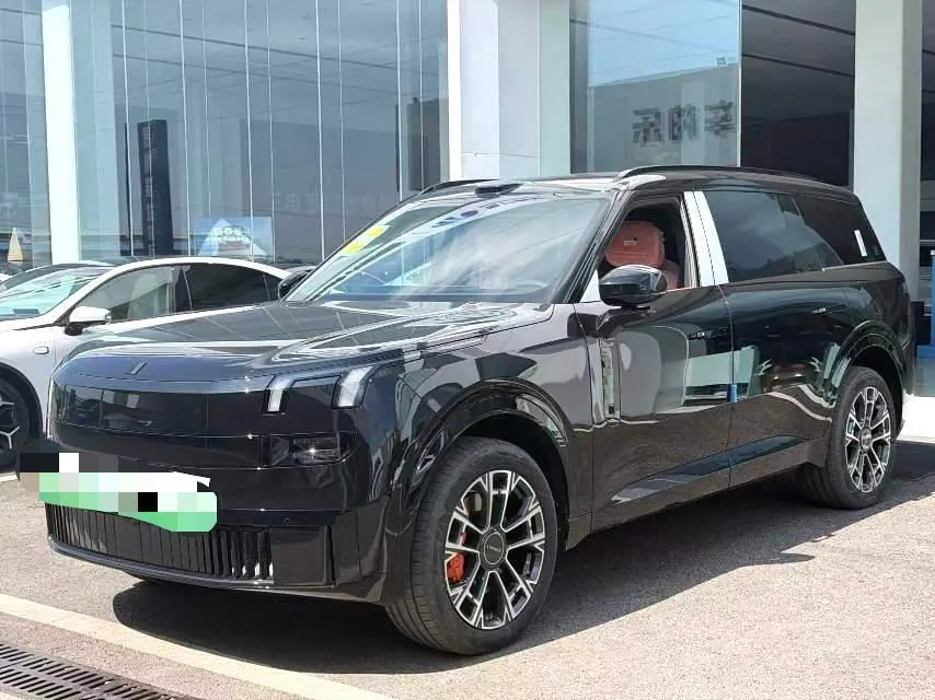 Открыть галерею: LYNK&CO 2025 LYNK&CO 900 1.5T Ultra Automatic