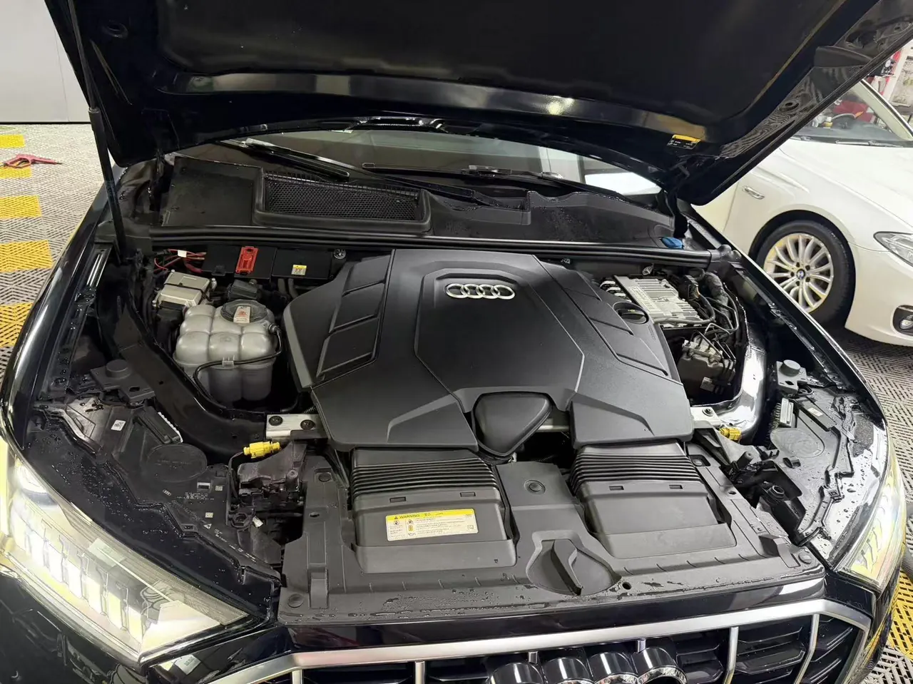 Audi Q7 (Imported) 2020 Q7 48V 3.0TFSI 55TFSI Quattro S line Sports Automatic 2