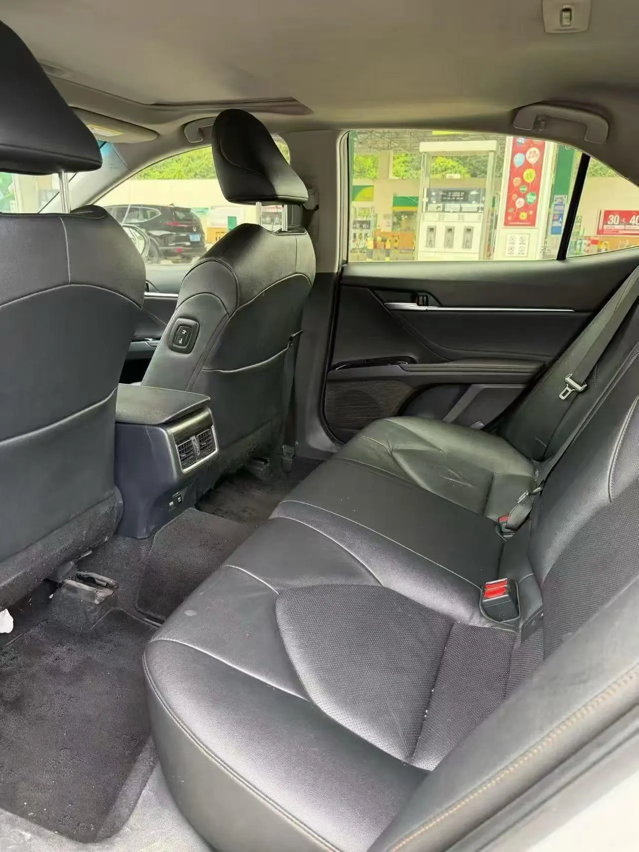 Toyota 2021 Camry 2.0G Stepless Deluxe Edition Automatic Gear 3