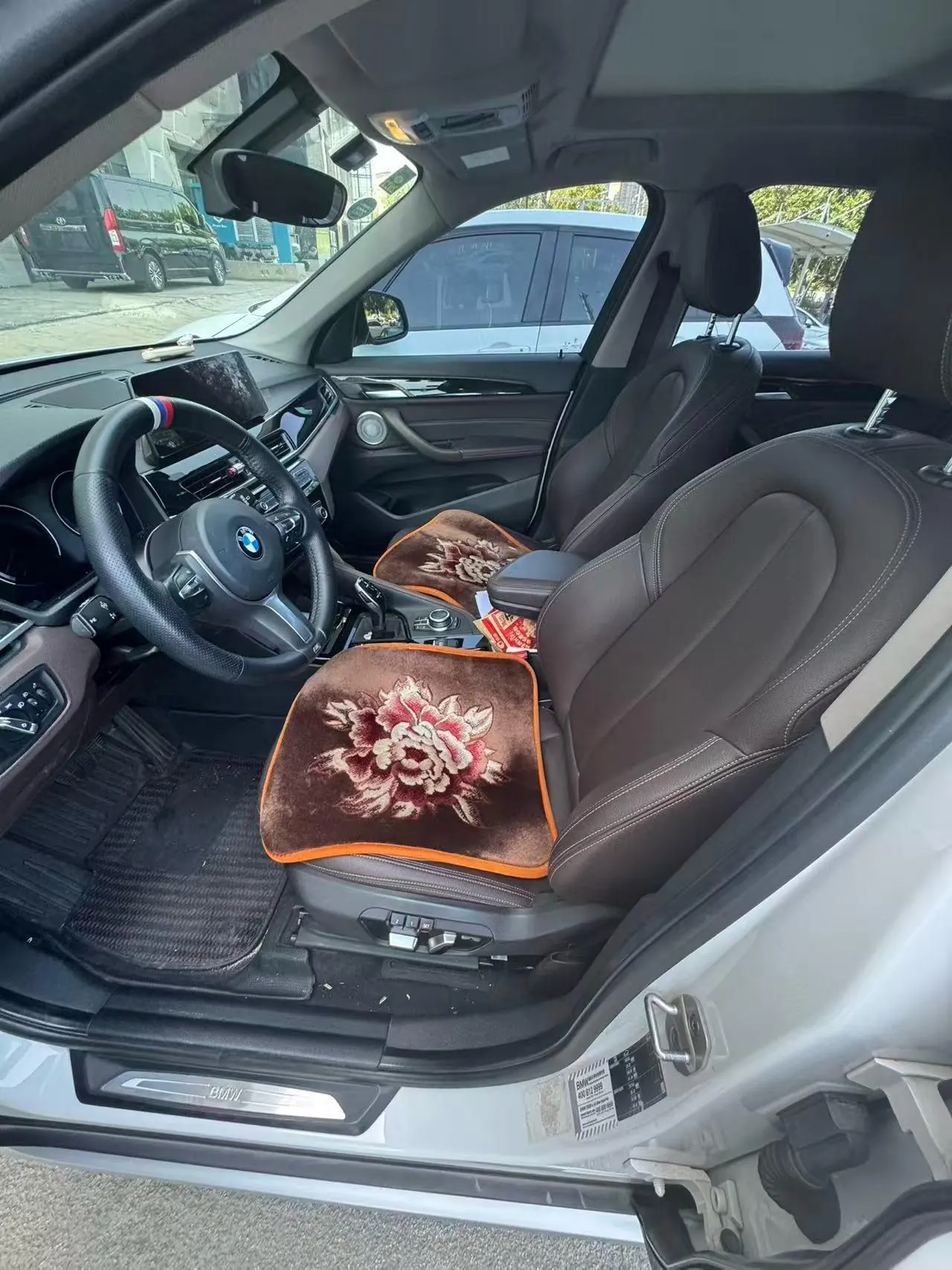BMW 2021 X1 sDrive20Li 1.5T exclusive automatic gear 3
