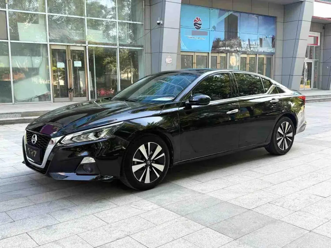 Open image lightbox: Nissan 2022 Teana 2.0 Stepless XL-TLS Pleasant Edition Automatic Gear
