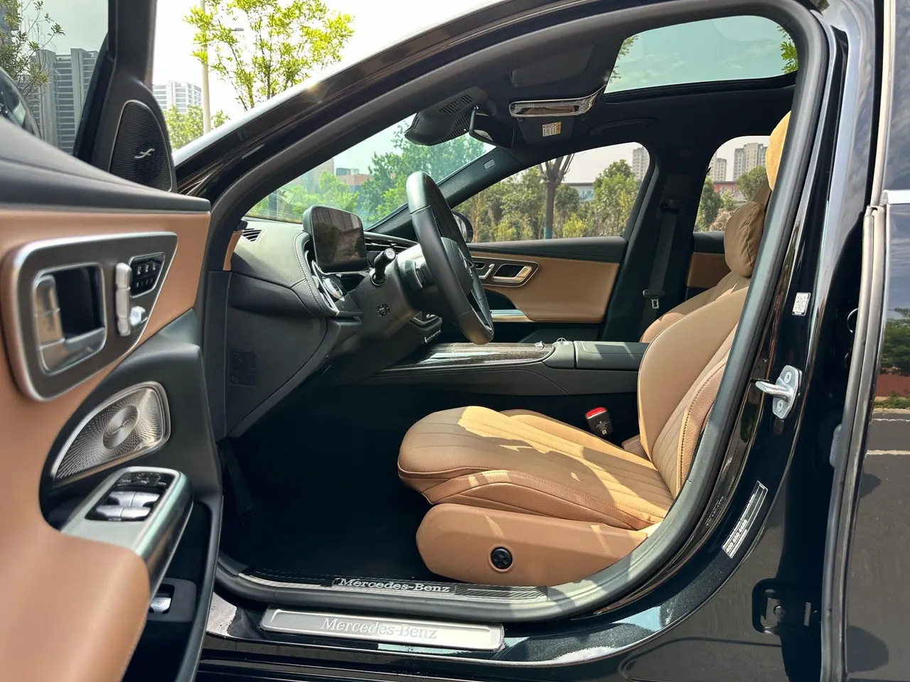 Mercedes Benz E-Class 2026 model E 300 L 48V 2.0T Luxury Edition Automatic 4
