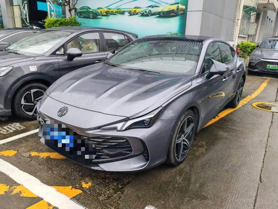 打开图片灯箱:2025 MG7 2.0T Trophy Super Intelligent Driving Edition, Automatic Transmission