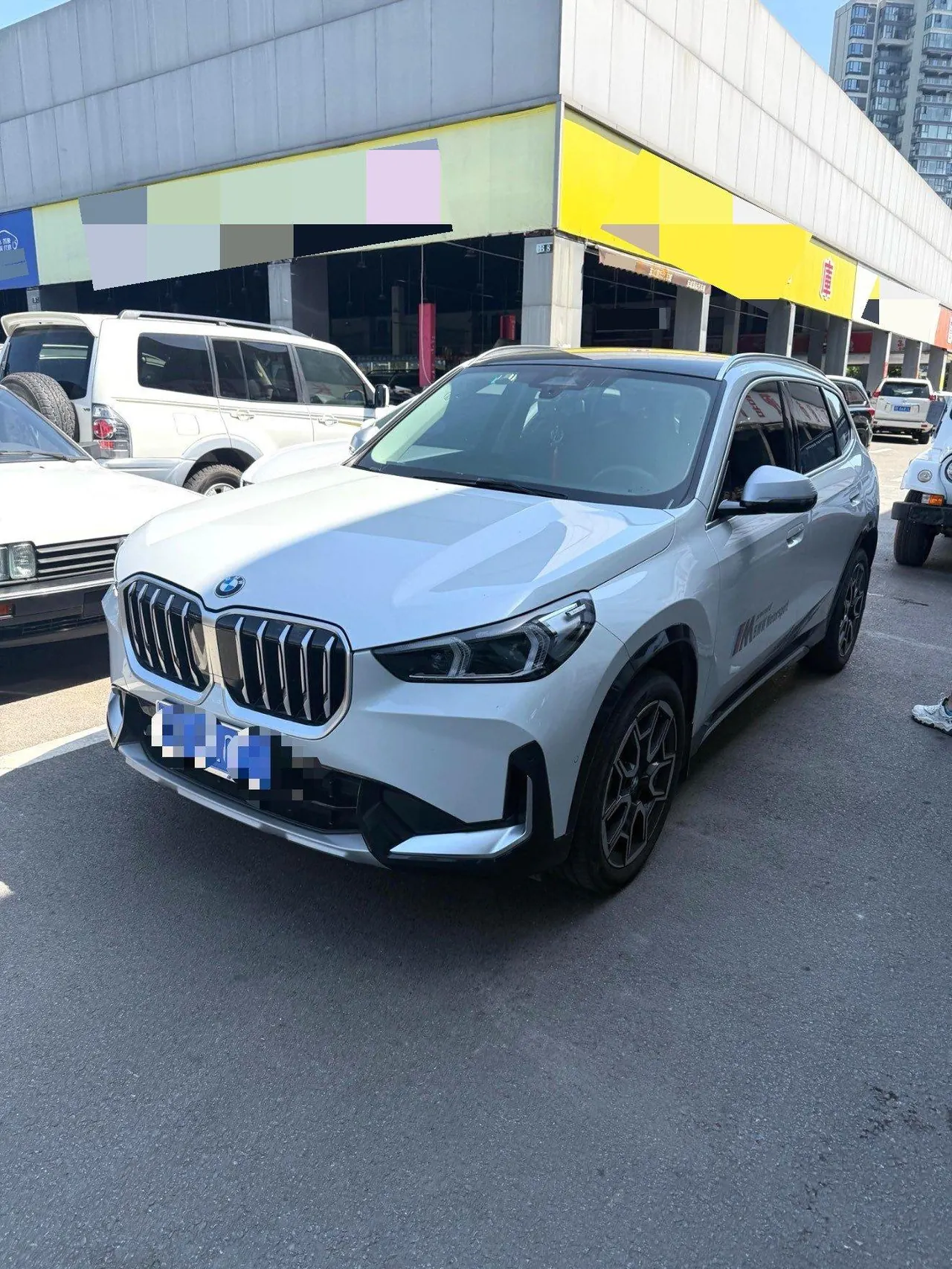 BMW 2024 X1 sDrive25Li 2.0T X design set automatic gear 4