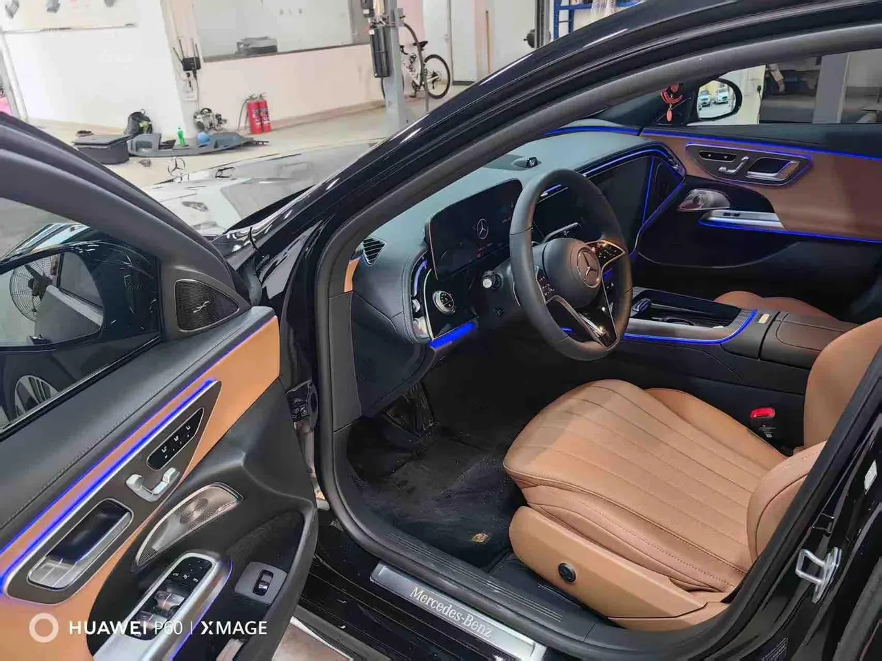 Mercedes Benz E-Class 2026 model E 300 L 48V 2.0T Luxury Edition Automatic 3