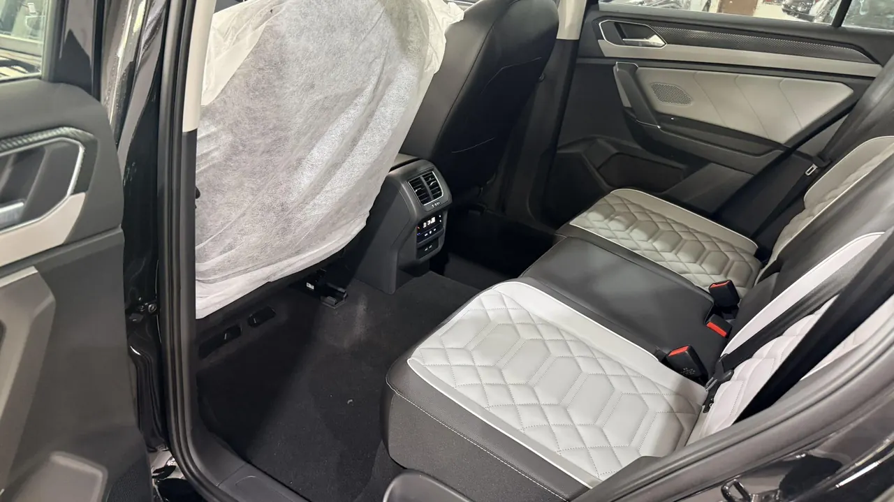 Volkswagen 2026 Tanyue 1.5TSI 300TSI 30 million Selected Automatic Gear 3