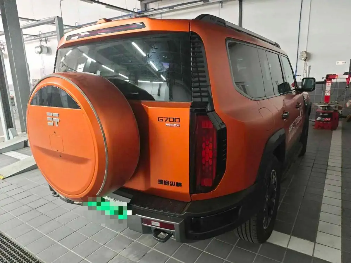 Jetour vertical and horizontal 2025 G700 CDM-O 2.0T longitudinal wild version 5 automatic gear 2