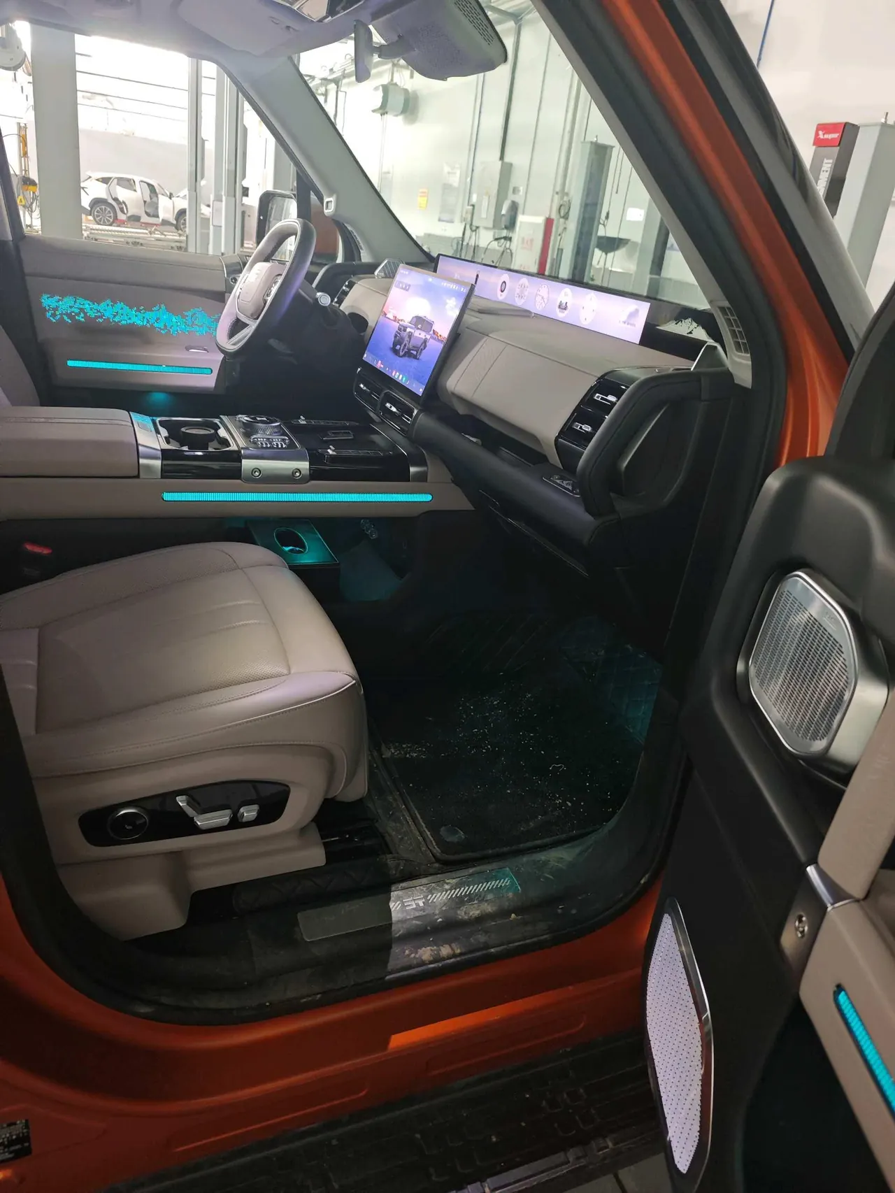 Jetour vertical and horizontal 2025 G700 CDM-O 2.0T longitudinal wild version 5 automatic gear 7