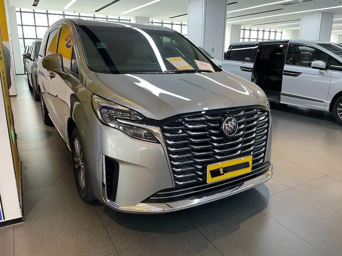 Buick 2023 GL8 ES Lu Zun 48V 2.0T 653T Comfortable Automatic Gear 2