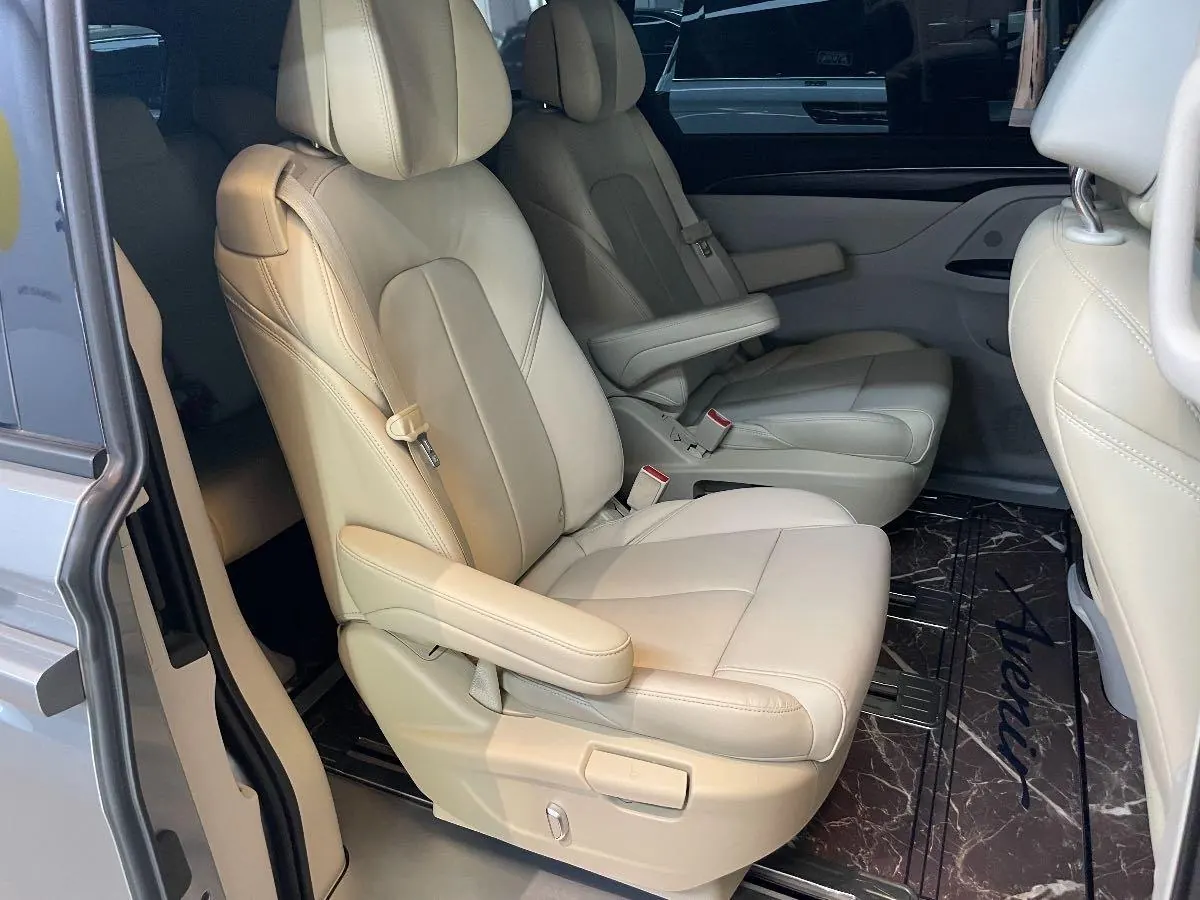 Buick 2023 GL8 ES Lu Zun 48V 2.0T 653T Comfortable Automatic Gear 7