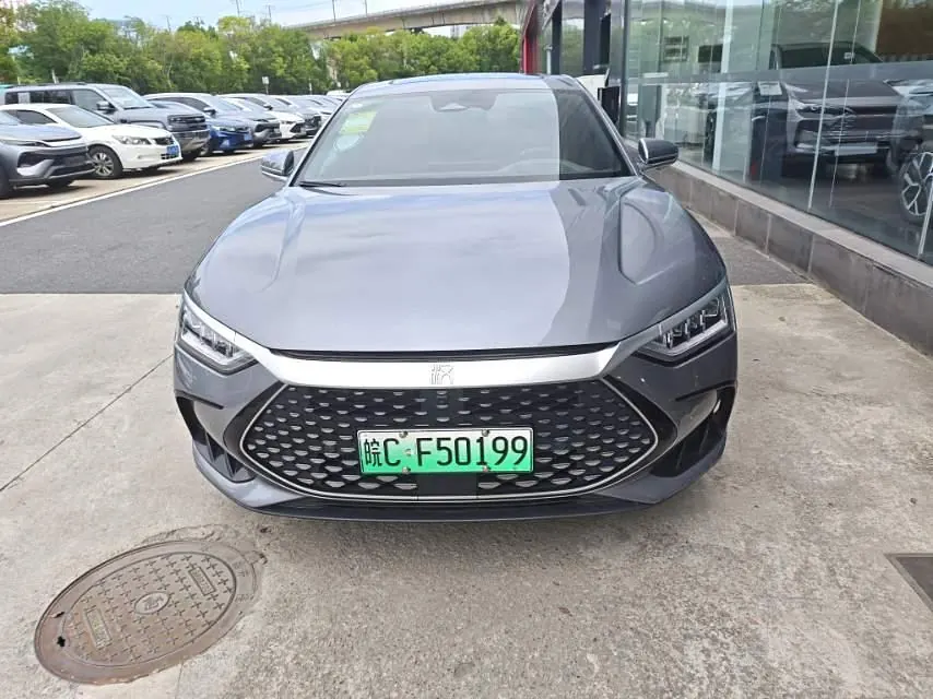 BYD 2024 Han DM-i 1.5T stepless glory version 121KM exclusive automatic gear 2