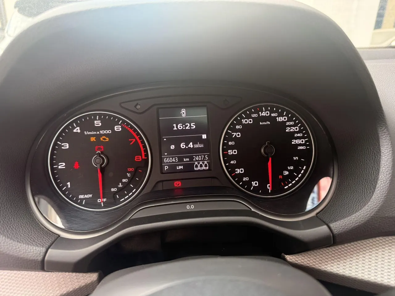 Audi 2020 Q2L 1.4TFSI 35TFSI Aggressive Dynamic Automatic 5