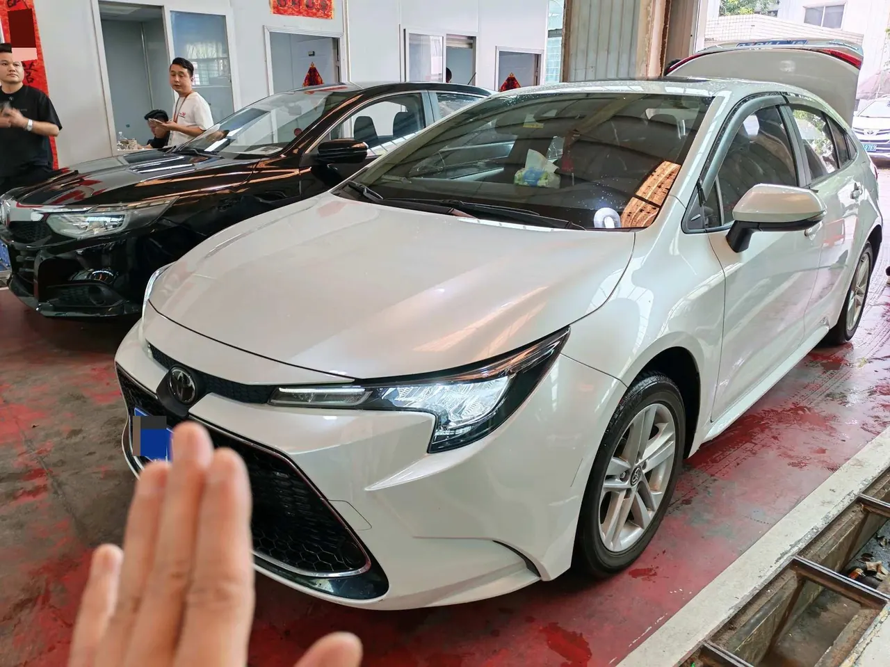 Открыть галерею: Toyota 2021 Lei Ling 1.2T Stepless 185T Deluxe Automatic Gear