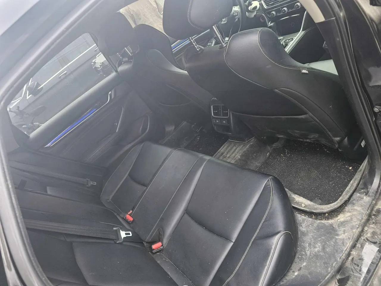 Honda 2022 10th Generation Accord 1.5T Stepless 260TURBO Magic Night Premium Edition Automatic Gear 5