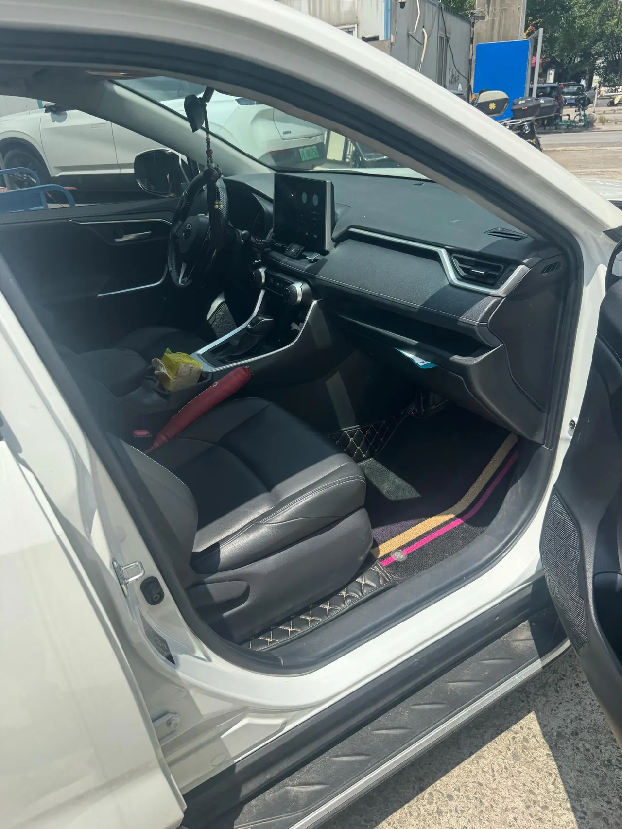 Toyota 2022 Willanda 2.0 Stepless Two-Drive Luxury PLUS Edition Automatic Gear 7