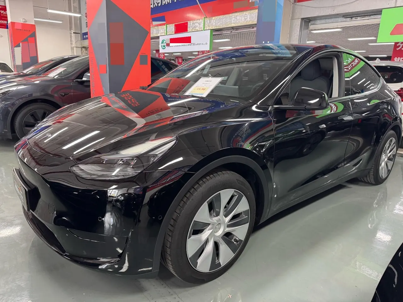 Tesla 2022 Model Y rear-wheel drive version automatic transmission - View 1