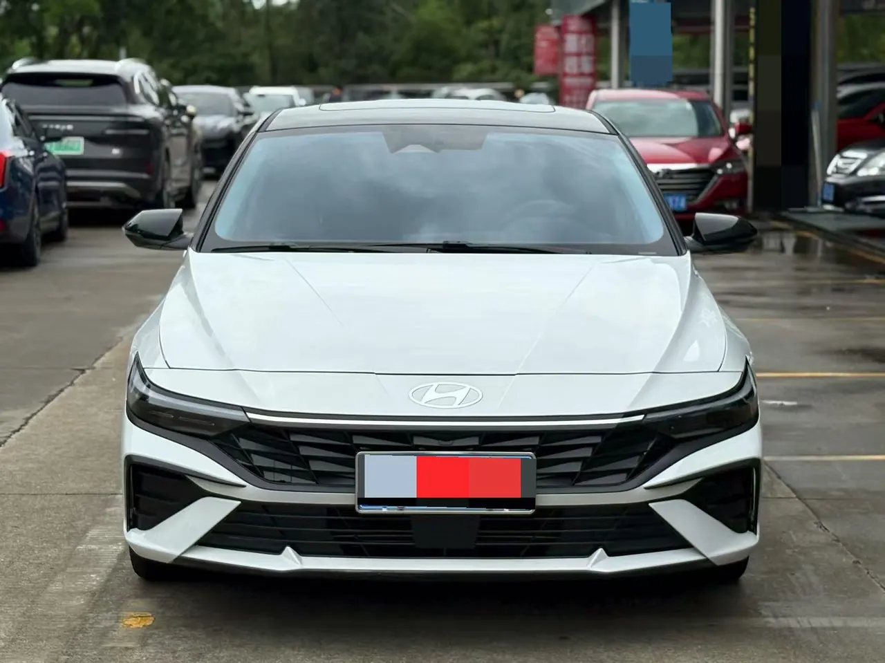 Hyundai 2023 Elantra -3-compartment 1.5 stepless LUX premium automatic gear 2