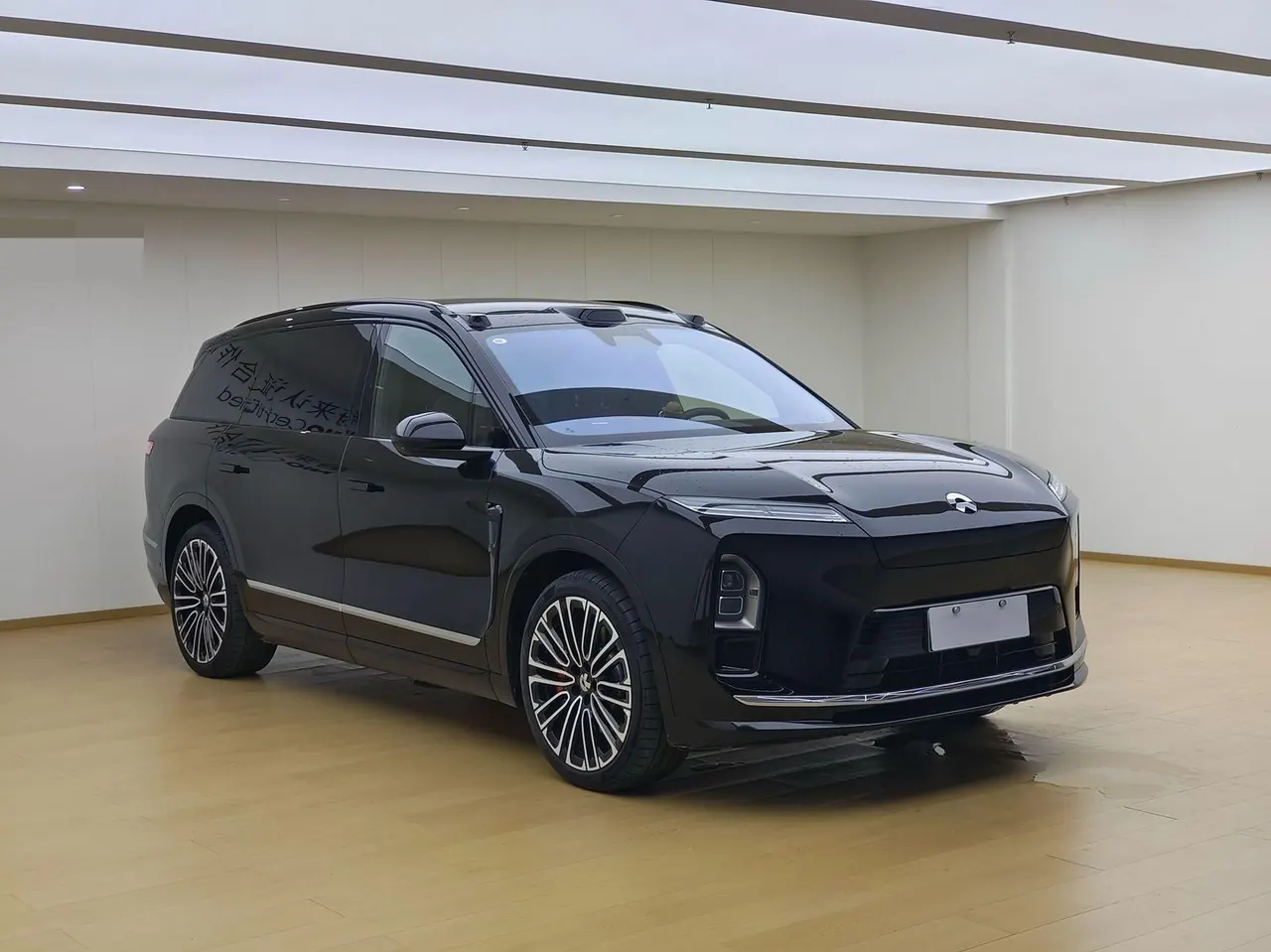 NIO 2026 ES8 6‑Seater Executive Signature Edition Automatic Transmission 3