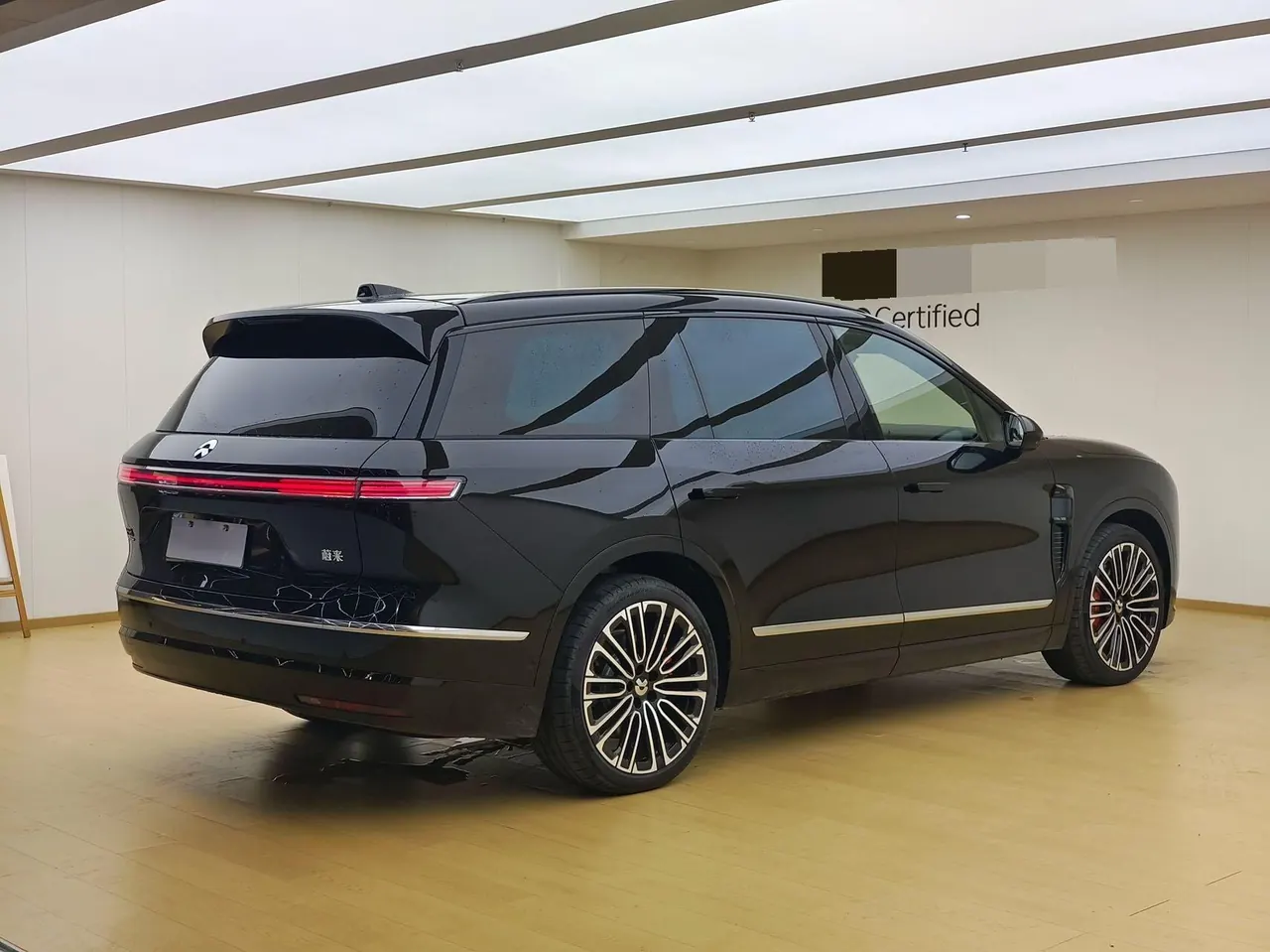NIO 2026 ES8 6‑Seater Executive Signature Edition Automatic Transmission 9