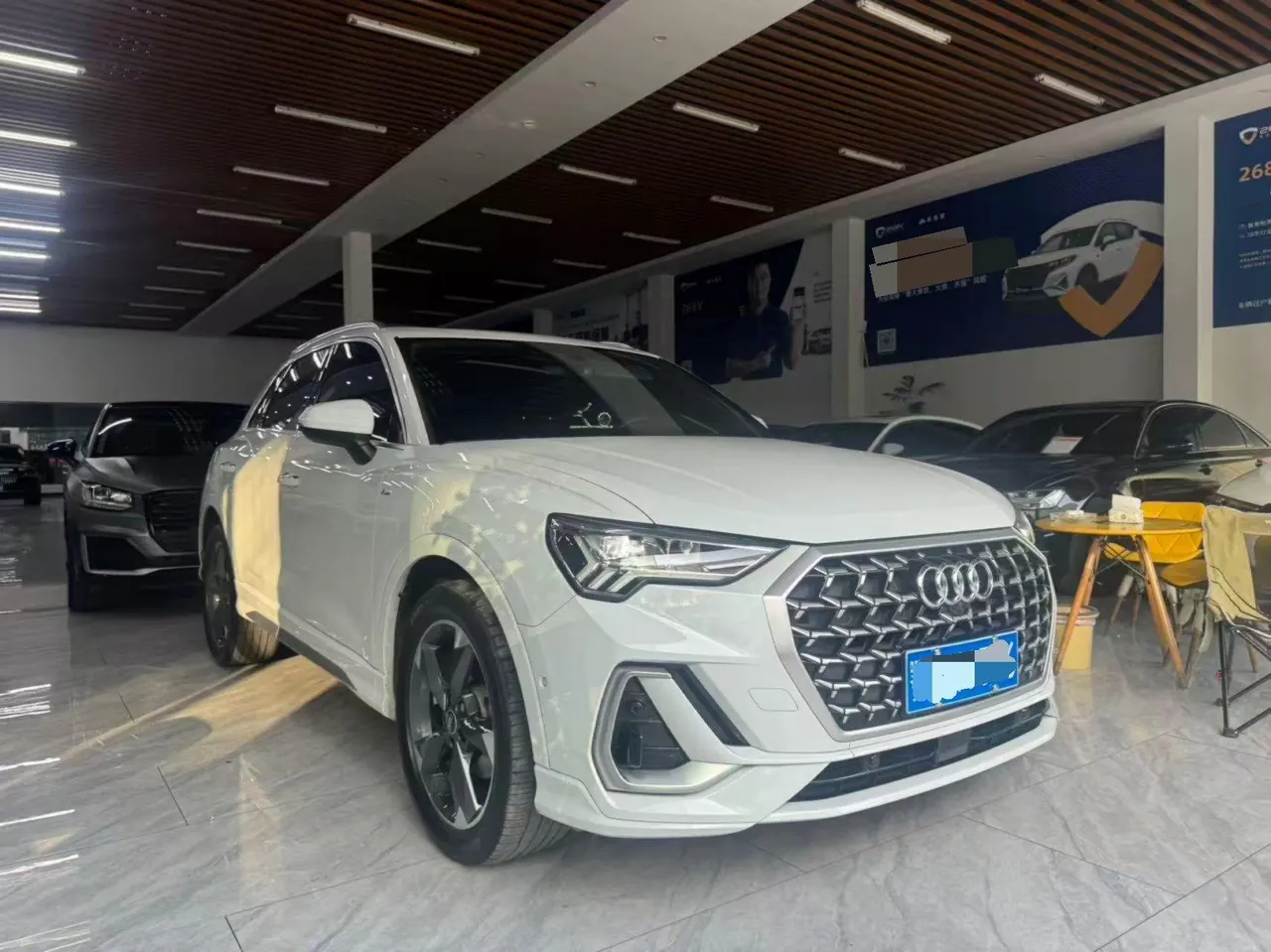 Audi 2023 Q3 1.5TFSI 35TFSI Fashion Dynamic Automatic 3