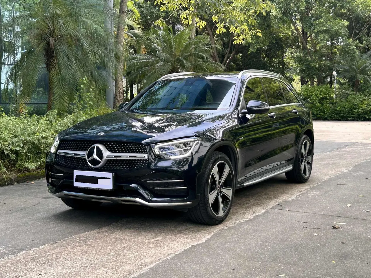打开图片灯箱:Mercedes Benz 2022 GLC 300 L 4MATIC 2.0T Dynamic Zhen Tibetan Edition Automatic Gear