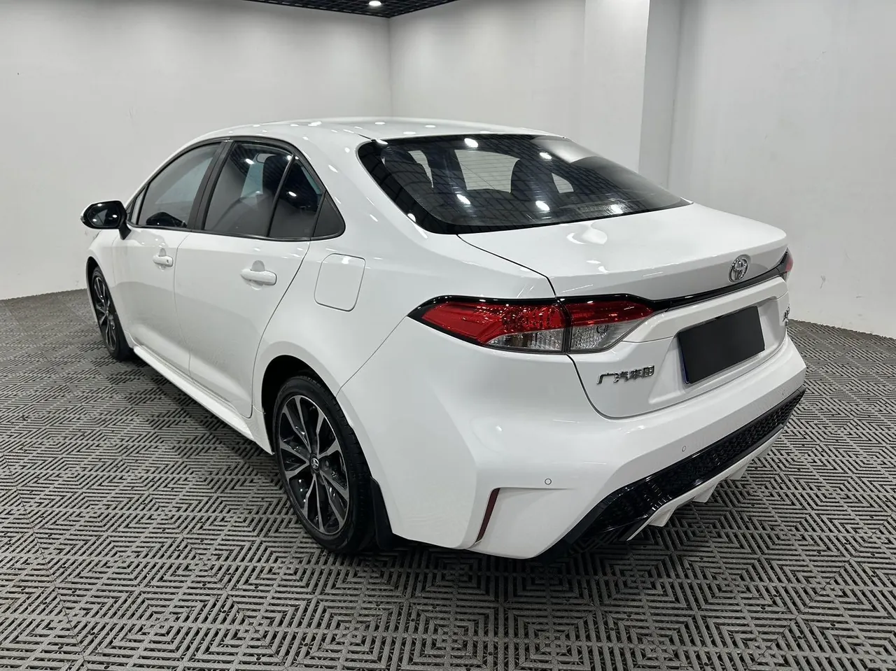 Toyota 2022 Lei Ling 1.2T Stepless 185T Sports Edition Automatic Gear 7