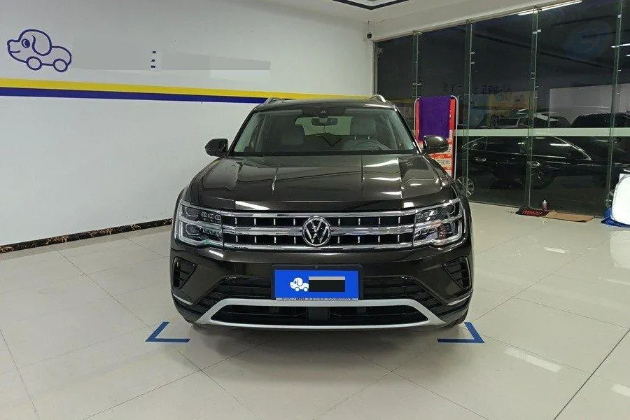 Volkswagen 2022 Tuang 2.0TSI 380TSI 4WD Respect Flagship Automatic Transmission 3