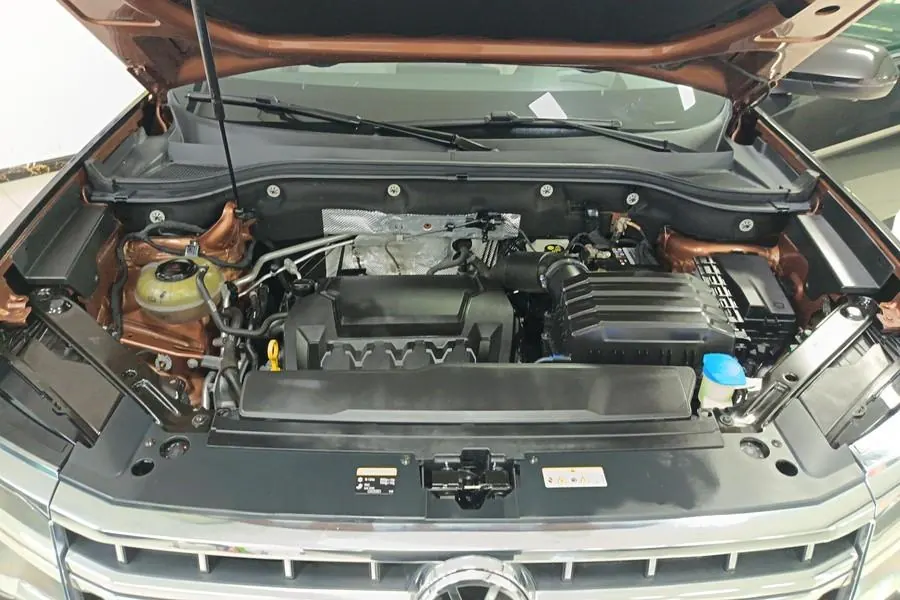Volkswagen 2022 Tuang 2.0TSI 380TSI 4WD Respect Flagship Automatic Transmission 7