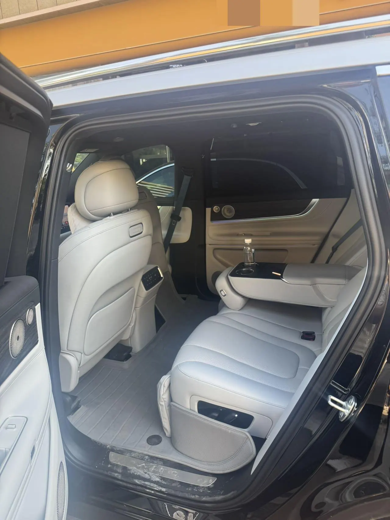 AITO 2024 AITO M9 extended range Ultra version 52kWh5 seat version automatic gear 4