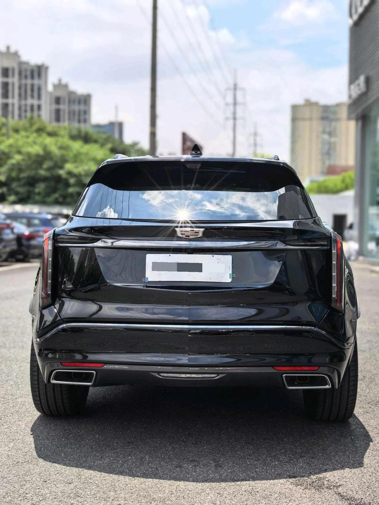 Cadillac 2024 XT5 48V 2.0T 4-wheel drive platinum automatic gear 10