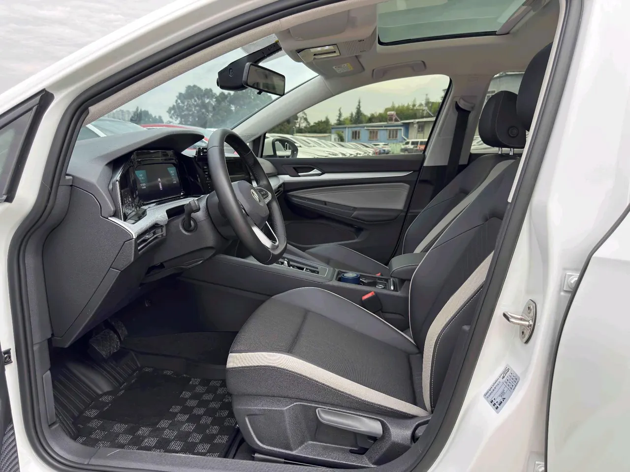 Volkswagen 2021 Golf 8 PRO 1.4TSI 280TSI Automatic 5