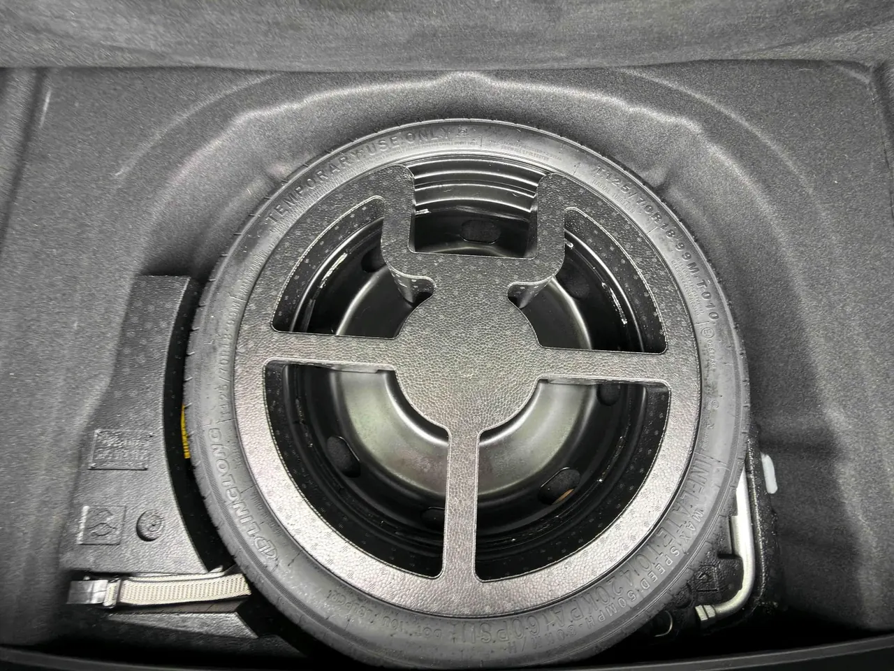 Volkswagen 2021 Golf 8 PRO 1.4TSI 280TSI Automatic 8