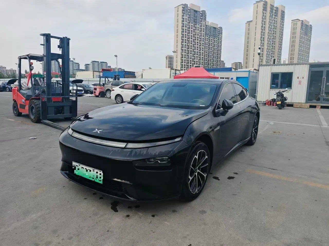 Open image lightbox: Xpeng 2020 P7 Rear Drive Long Endurance Smart Edition Automatic Gear