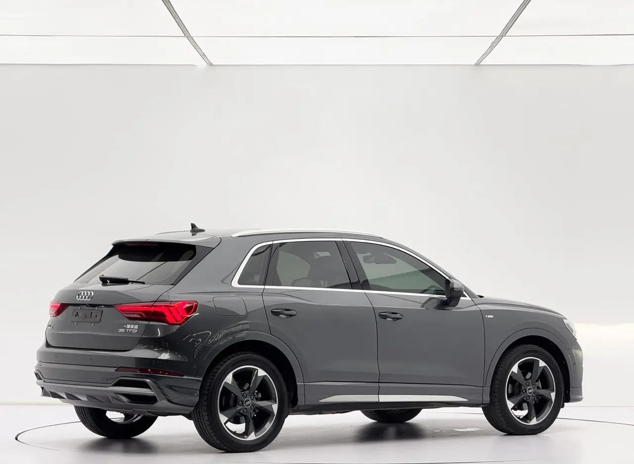 Audi 2022 Q3 1.4TFSI 35TFSI Fashion Dynamic Automatic 7