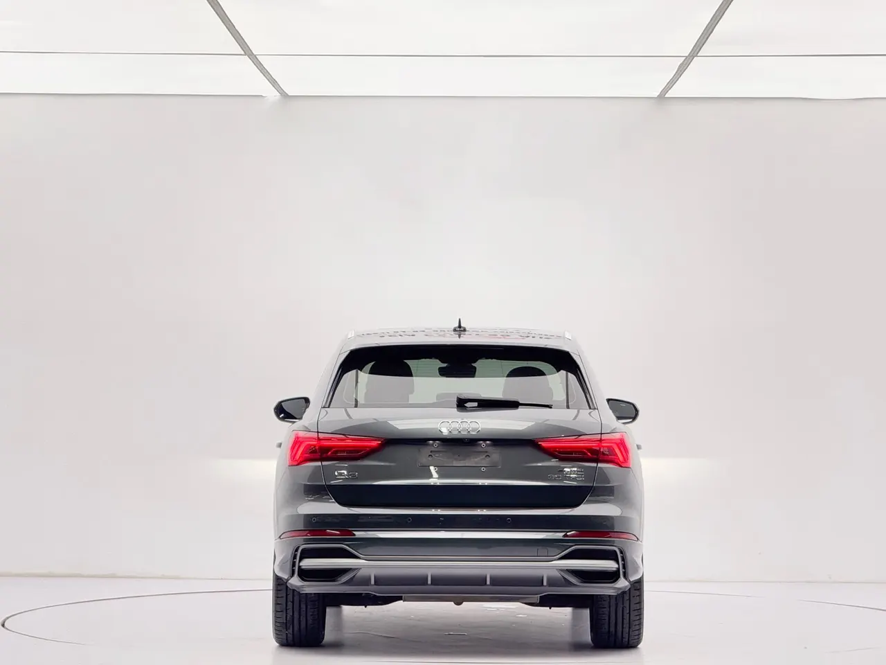 Audi 2022 Q3 1.4TFSI 35TFSI Fashion Dynamic Automatic 8