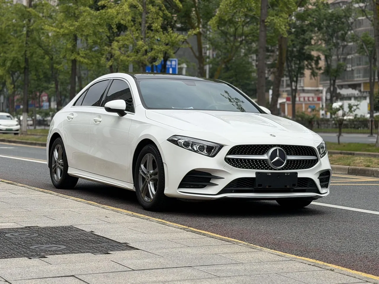 Mercedes Benz Class A 2022 A 180 L 1.3T Sports (Modified) Automatic Gear 3