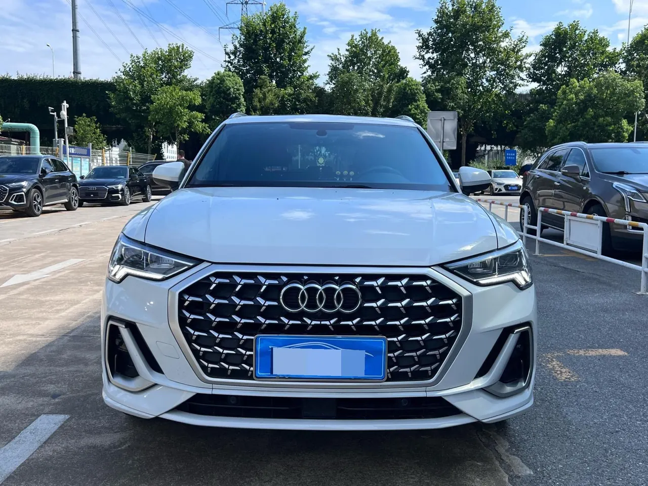 Audi 2024 Q3 1.5TFSI 35TFSI Fashion Dynamic Automatic 10