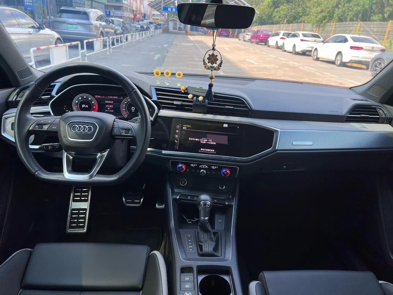 Audi 2024 Q3 1.5TFSI 35TFSI Fashion Dynamic Automatic 3