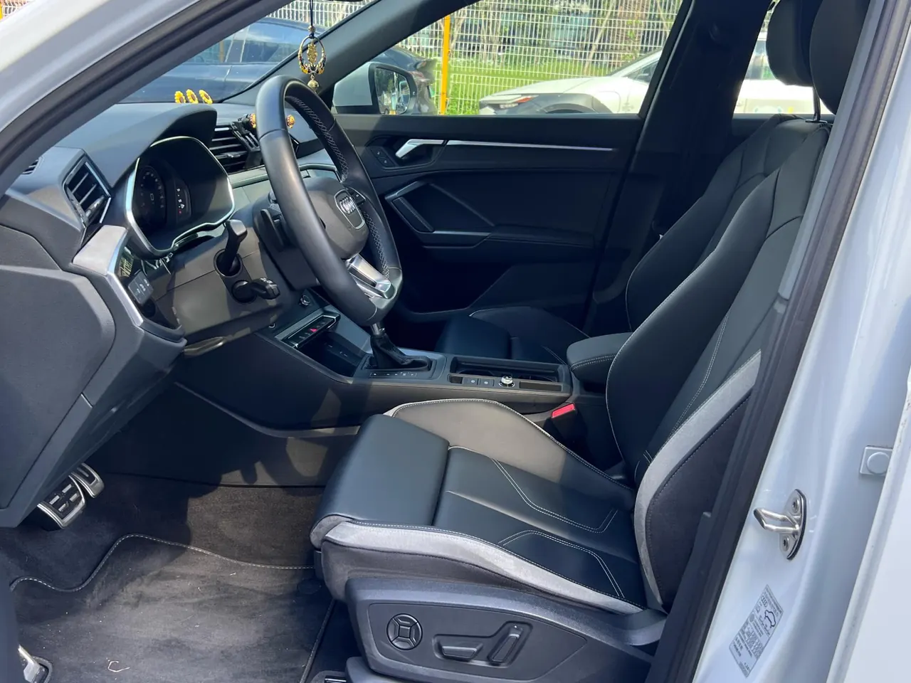 Audi 2024 Q3 1.5TFSI 35TFSI Fashion Dynamic Automatic 9