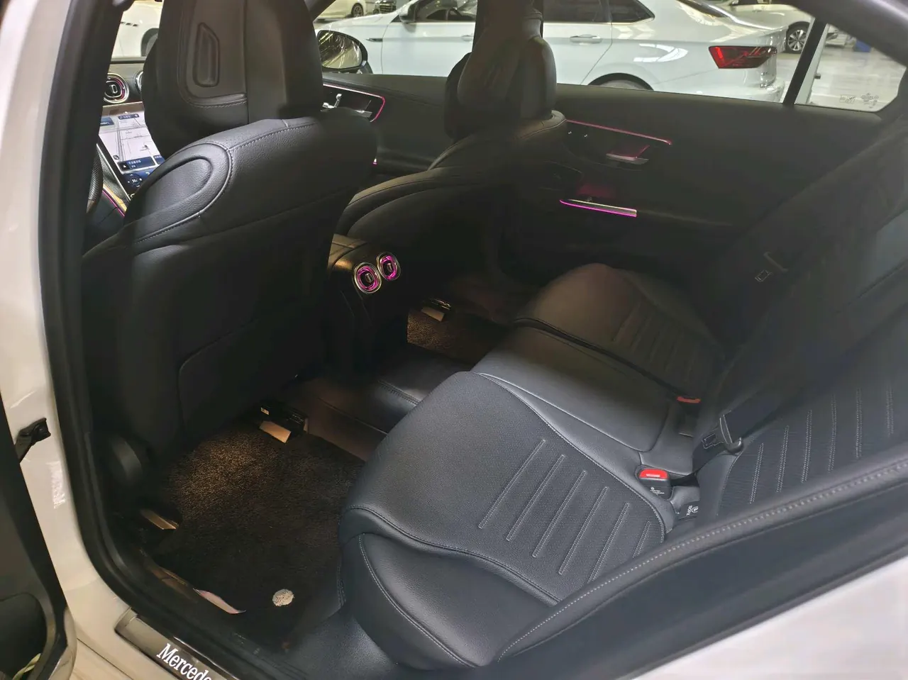 Mercedes Benz Class C 2024 C 260 L 48V 1.5T Sports Edition (Modified 3) Automatic Gear 7