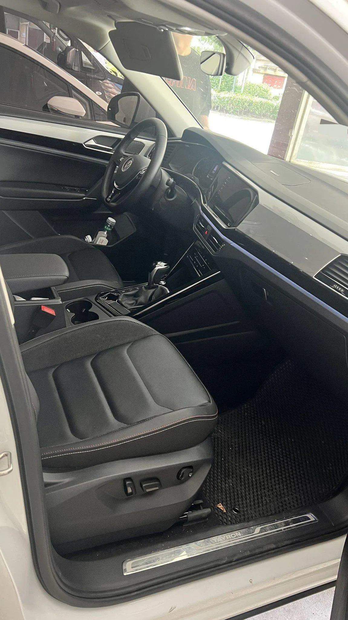 Volkswagen 2020 Tanyue 2.0TSI 330TSI Two-Drive Deluxe Smart Joint Edition Automatic Gear 5