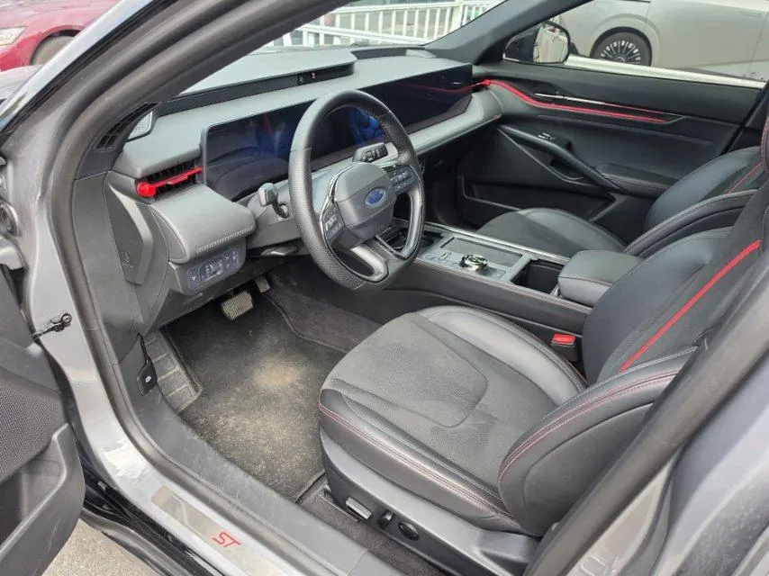 Ford 2024 Mondeo HYBRID 2.0T Stepless Sports Edition ST-Line Automatic Gear 2